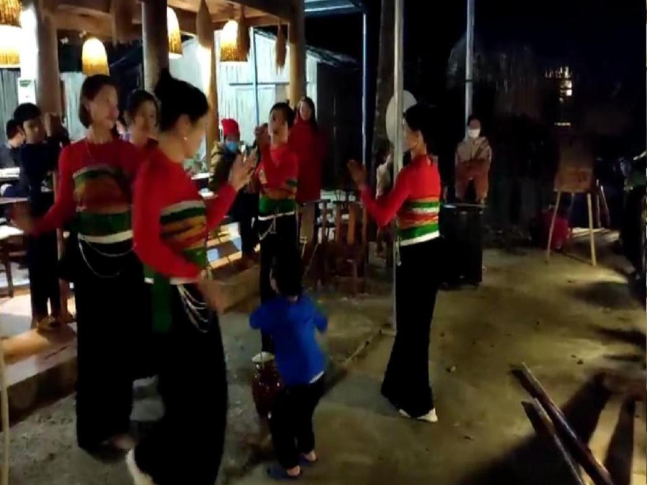 Pu Luong Homestay & Tours Huong Ba Thuoc Exterior photo
